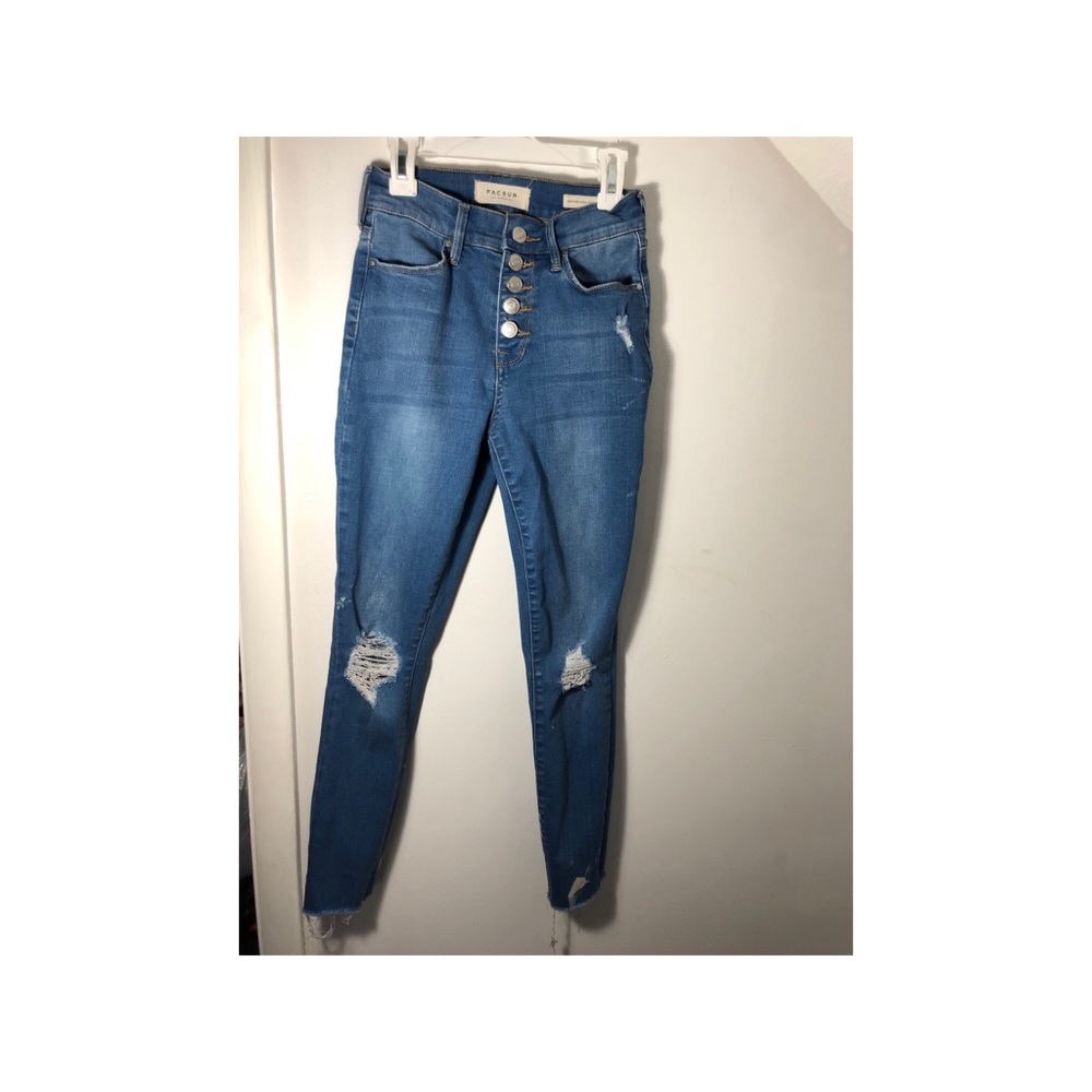 2/20$ PACSUN DISTRESSED HIGH WASTED SKINNY